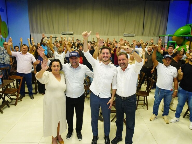 Lideranças políticas de Ariquemes confirmam adesão a Hildon Chaves e Cirone Deiró