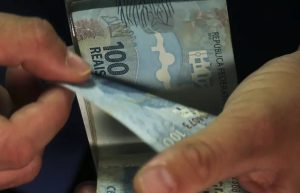 Projeto do governo prevê salário mínimo de R$ 1.717 em 2027 e define metas fiscais – WEB TV ALTERNATIVA