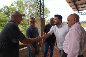 Marcelo Cruz e Pastor Evanildo Ferreira visitam lideranças, cooperativa e representantes comunitários em Itapuã e Alto Paraíso – Política